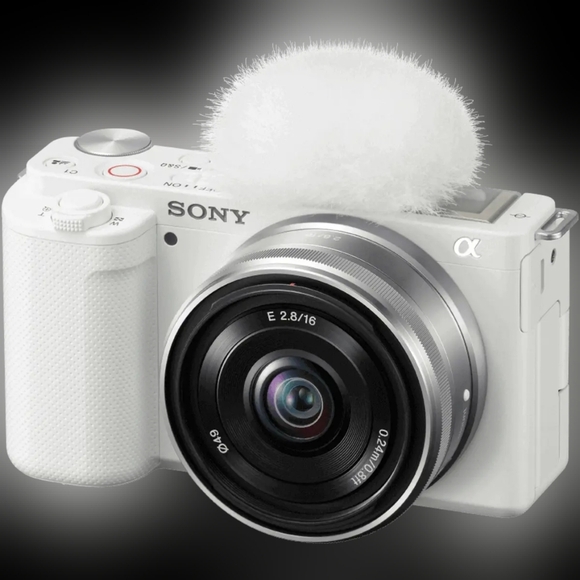 BRAND NEW Sony ZV-E10 Mirrorless camera - Picture 2 of 13